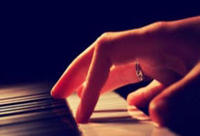 [CBA]布朗突分篮下 卡尔顿吃饼暴扣.